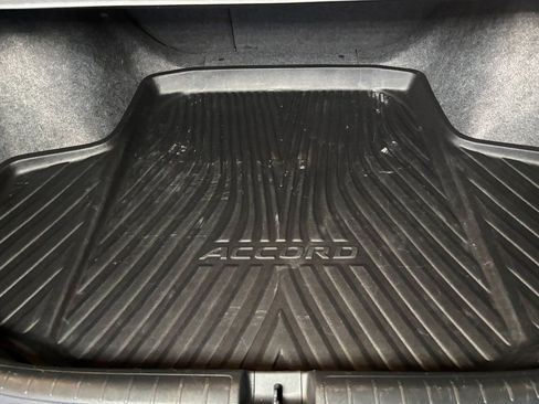 Used 2020 Honda Accord EX-L image 22