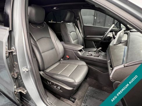 Used 2024 Cadillac XT4 Premium Luxury w/ Technology Package image 4