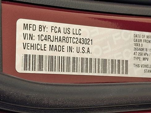 New 2026 Jeep Grand Cherokee Altitude AWD/4WD image 21