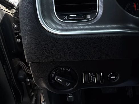 Used 2012 Dodge Charger R/T RWD image 12
