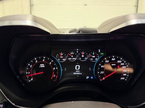 Used 2017 Chevrolet Camaro ZL1 RWD image 16