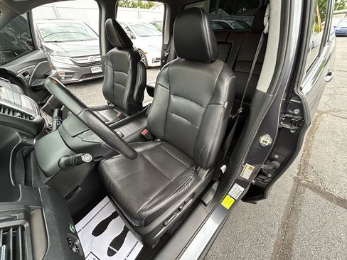 Used 2017 Honda Ridgeline RTL-T image 7