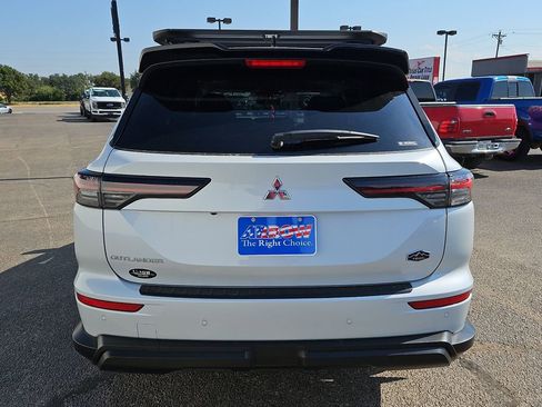 New 2025 Mitsubishi Outlander Trail Edition image 11