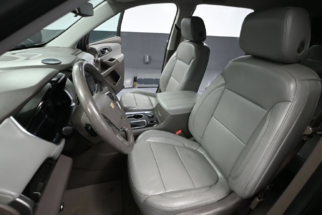 Used 2018 Chevrolet Traverse LT AWD/4WD image 18