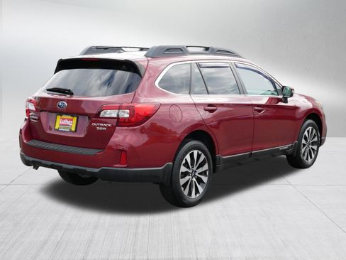 Used 2015 Subaru Outback 3.6R Limited AWD/4WD image 5