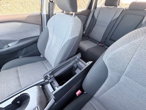 Used 2023 Nissan Rogue SV image 17