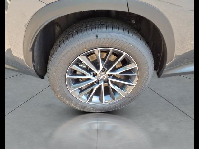 Certified 2025 Lexus NX 350 AWD w/ Accessory Package (2T) image 6