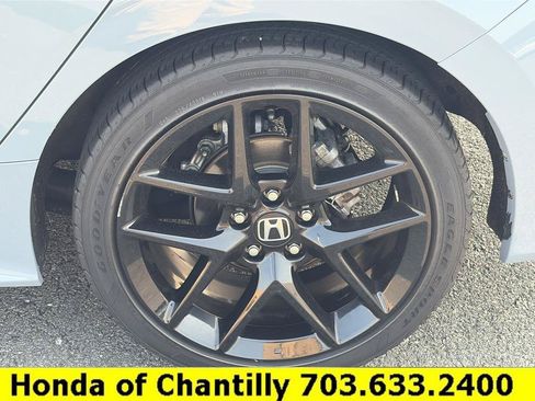 Used 2023 Honda Civic Sport image 28