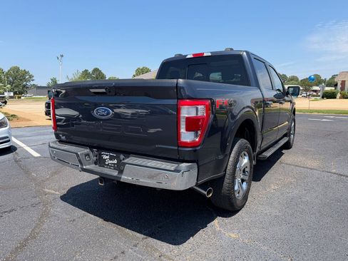 Used 2021 Ford F150 Lariat w/ Equipment Group 502A High AWD/4WD image 5