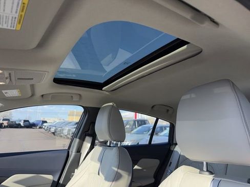 New 2026 Nissan Sentra SL w/ Floor Mat Package FWD image 11