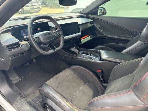 Used 2024 Dodge Charger Daytona Scat Pack w/ Plus Group AWD/4WD image 6