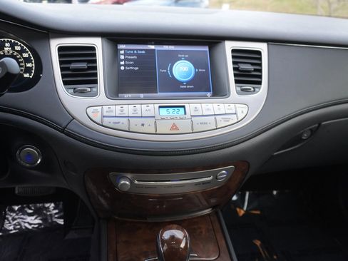 Used 2009 Hyundai Genesis 3.8 w/ Technology Pkg 4 image 17