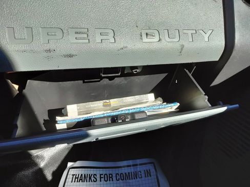 Used 2016 Ford F250 XL w/ Power Equipment Group image 32