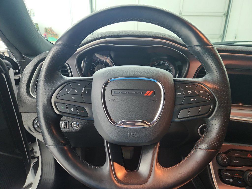 Certified 2022 Dodge Challenger SXT w/ Blacktop Package RWD image 25