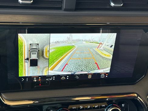 Used 2024 GMC Sierra 1500 AT4X image 22