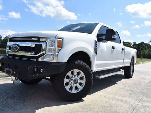 Used 2022 Ford F250 XL w/ STX Appearance Package AWD/4WD image 5