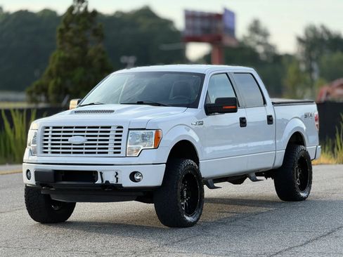 Used 2014 Ford F150 STX w/ Equipment Group 201A Mid AWD/4WD image 6