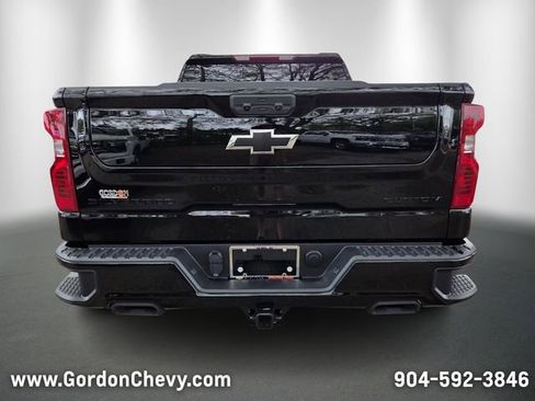 New 2026 Chevrolet Silverado 1500 Custom Trail Boss w/ Dark Appearance Package image 5