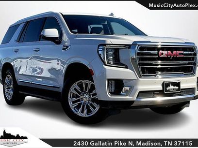 Used 2022 GMC Yukon SLT w/ SLT Premium Package