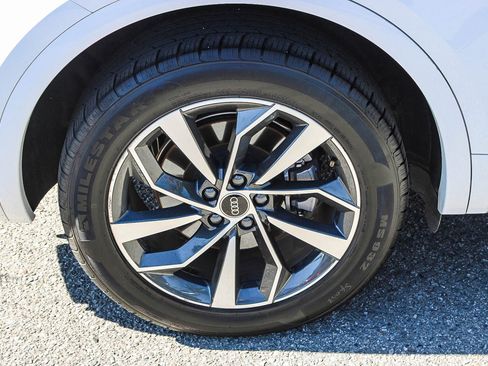 Used 2023 Audi Q5 2.0T Premium Plus image 12