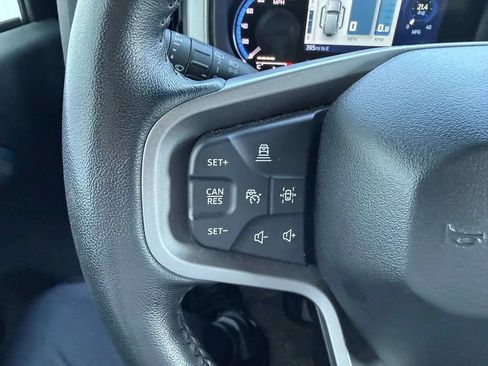 Used 2024 Ford Bronco Outer Banks AWD/4WD image 21