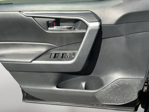 Certified 2024 Toyota RAV4 XLE AWD/4WD image 11