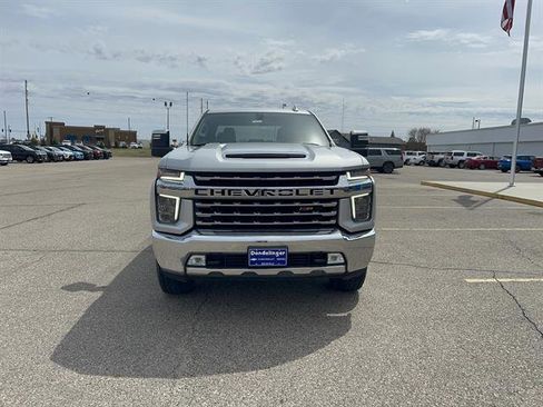 Used 2022 Chevrolet Silverado 2500 LTZ AWD/4WD image 7