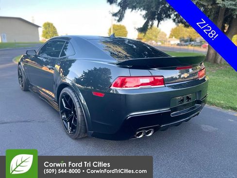 Used 2015 Chevrolet Camaro Z/28 RWD image 6
