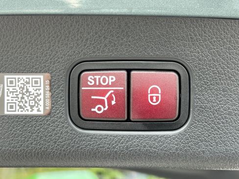 New 2026 Mercedes-Benz GLC 300 4MATIC image 25