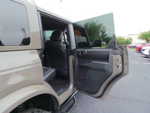 Used 2025 Ford Bronco Badlands AWD/4WD image 43
