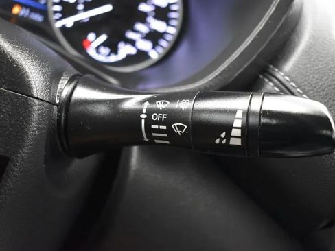 Used 2023 Nissan Sentra SV image 25