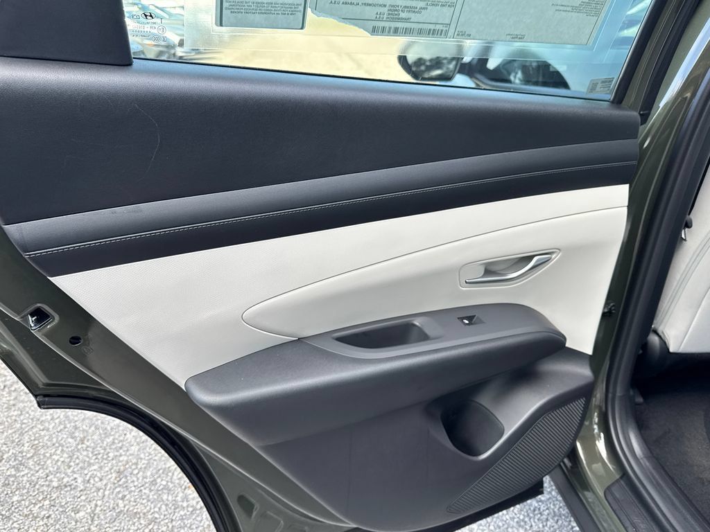 New 2026 Hyundai Tucson SE FWD image 12