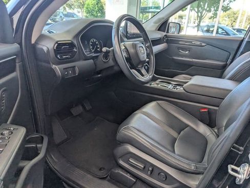 Used 2023 Honda Pilot EX-L image 6