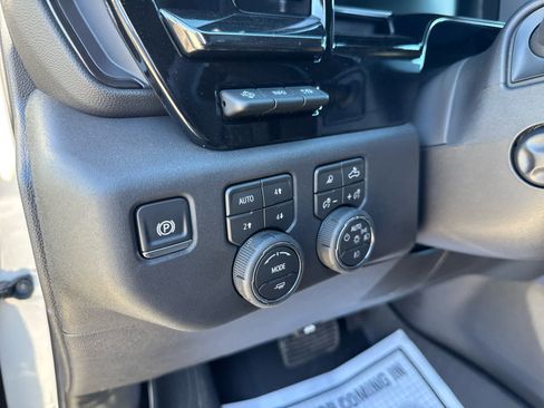 New 2026 Chevrolet Silverado 1500 ZR2 image 19