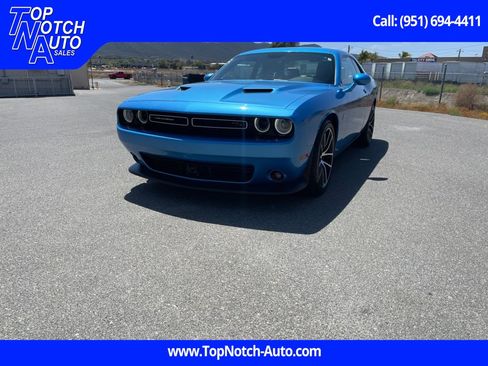 Used 2016 Dodge Challenger R/T Scat Pack w/ Leather Interior Group RWD image 1