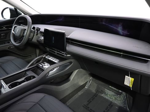 New 2026 Lincoln Nautilus Reserve w/ Jet Appearance Package image 15