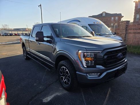 Used 2022 Ford F150 XLT w/ Equipment Group 302A High AWD/4WD image 3