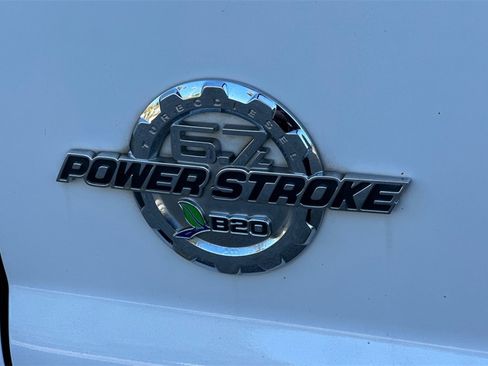 Used 2013 Ford F550 2WD Crew Cab Super Duty w/ Payload Upgrade Pkg image 25