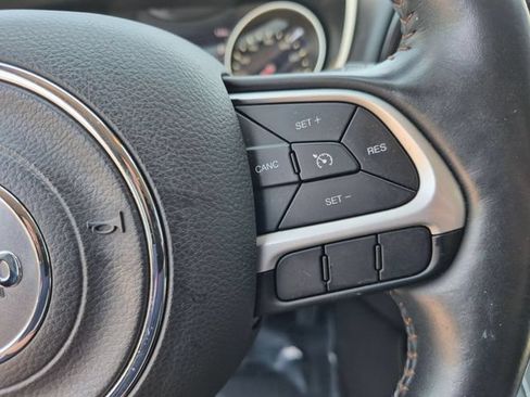 Used 2019 Jeep Compass Limited AWD/4WD image 20