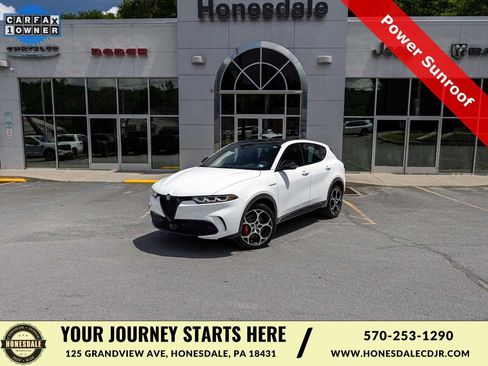 Used 2024 Alfa Romeo Tonale Veloce AWD/4WD image 1