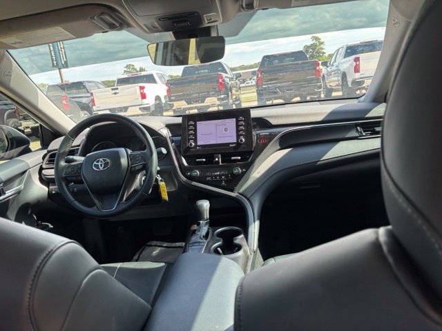 Used 2023 Toyota Camry SE FWD image 13