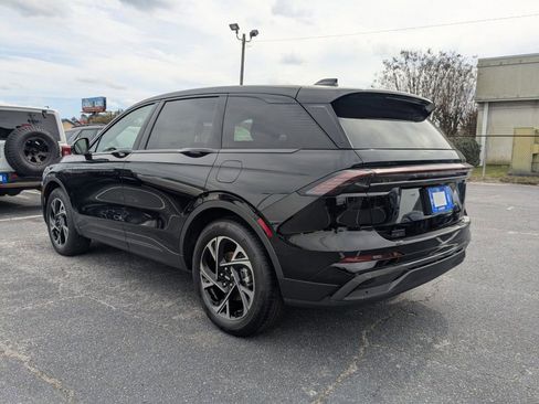 New 2026 Lincoln Nautilus Premier w/ Equipment Group 102A AWD/4WD image 6