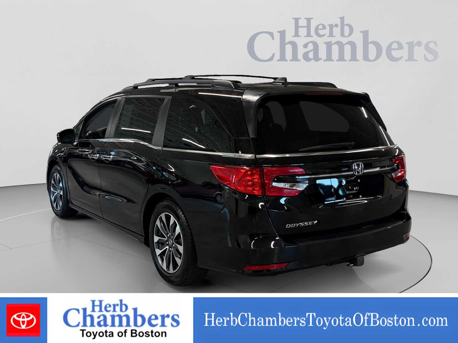 Used 2022 Honda Odyssey EX-L image 3