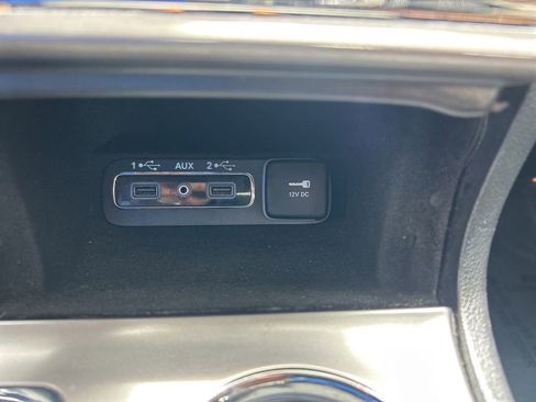 Used 2020 Jeep Grand Cherokee Limited image 41