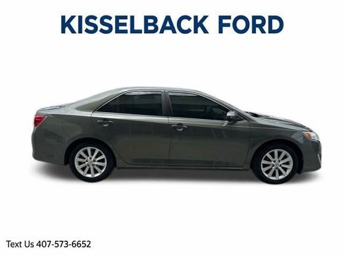 Used 2012 Toyota Camry XLE FWD image 3