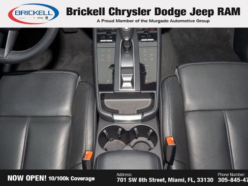 Used 2024 Porsche Macan image 25