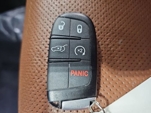 Used 2019 Jeep Grand Cherokee Summit w/ Platinum Series Group image 36