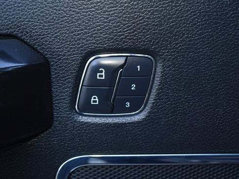 Used 2018 Ford F250 Lariat w/ Lariat Ultimate Package image 16