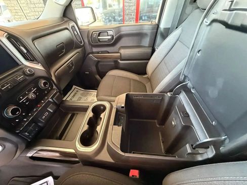 Used 2020 Chevrolet Silverado 1500 RST w/ Texas Edition AWD/4WD image 24