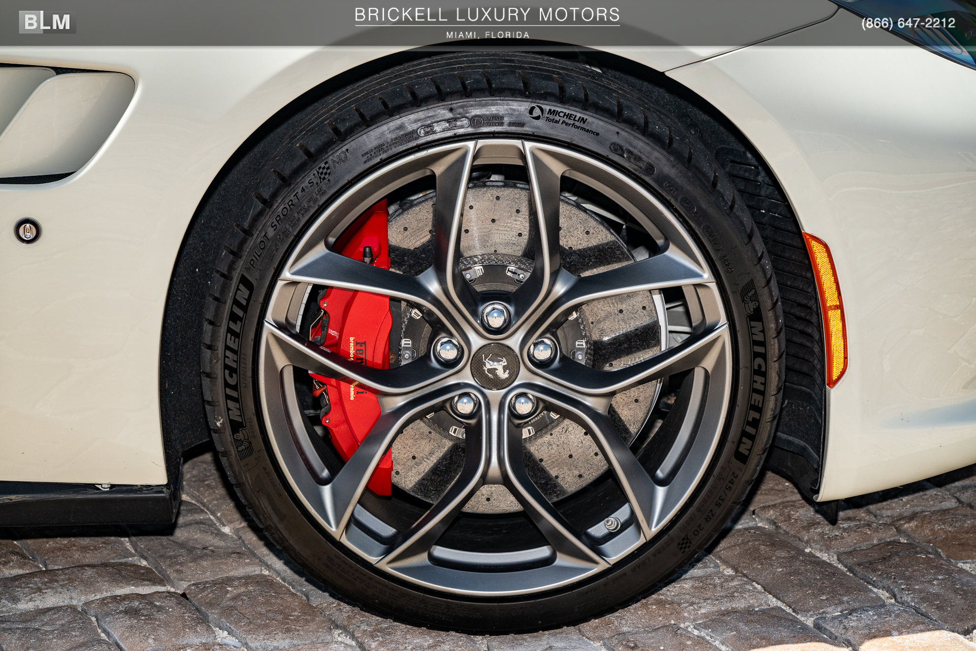 Used 2018 Ferrari GTC4Lusso T RWD image 50